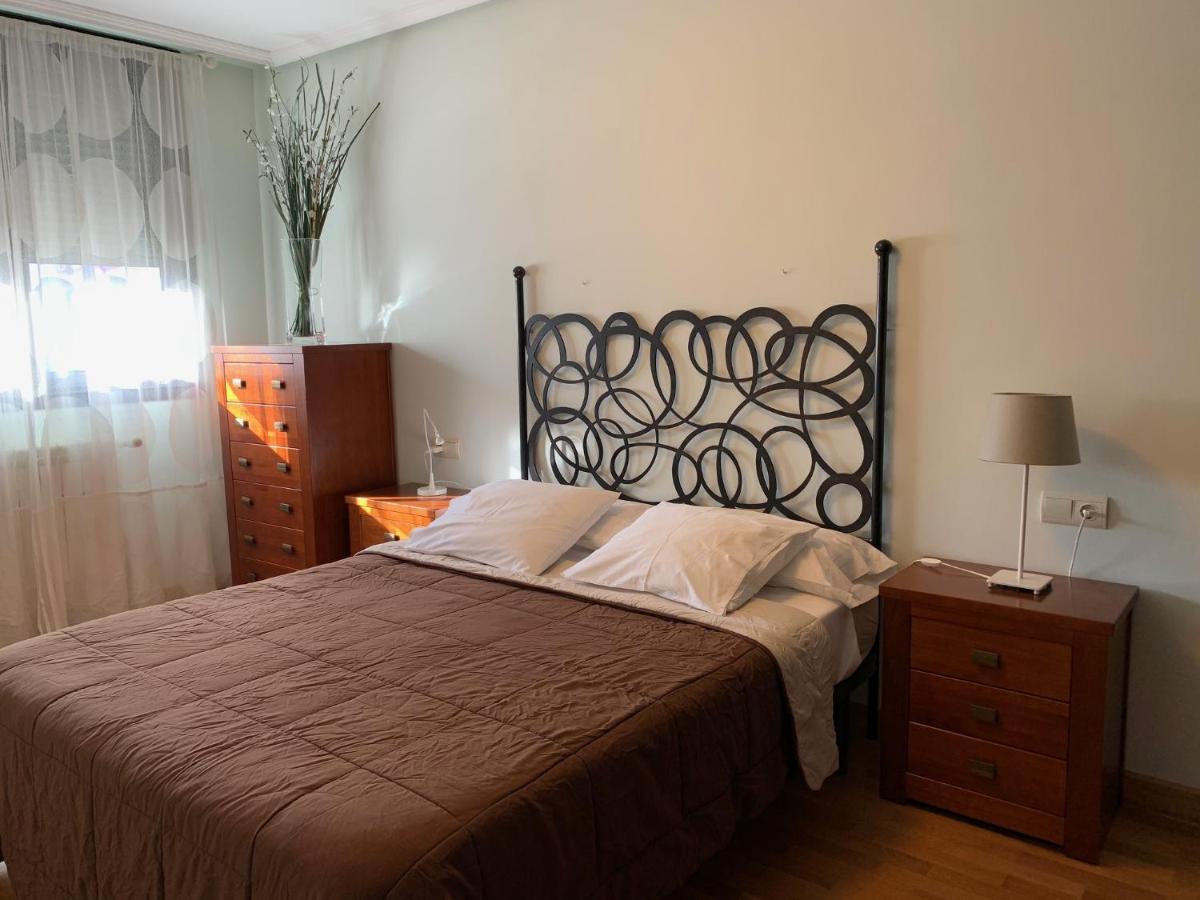 Apartamentos Confortarte Oviedo Luaran gambar